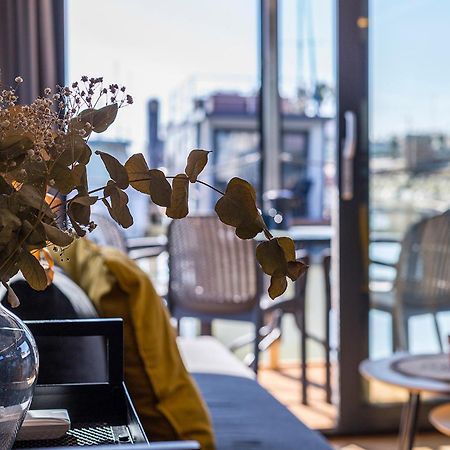 Отель Azvalia Luxury Casa Barco New York And Texas-Unique Houseboat Experience Эль-Пуэрто-де-Санта-Мария Экстерьер фото