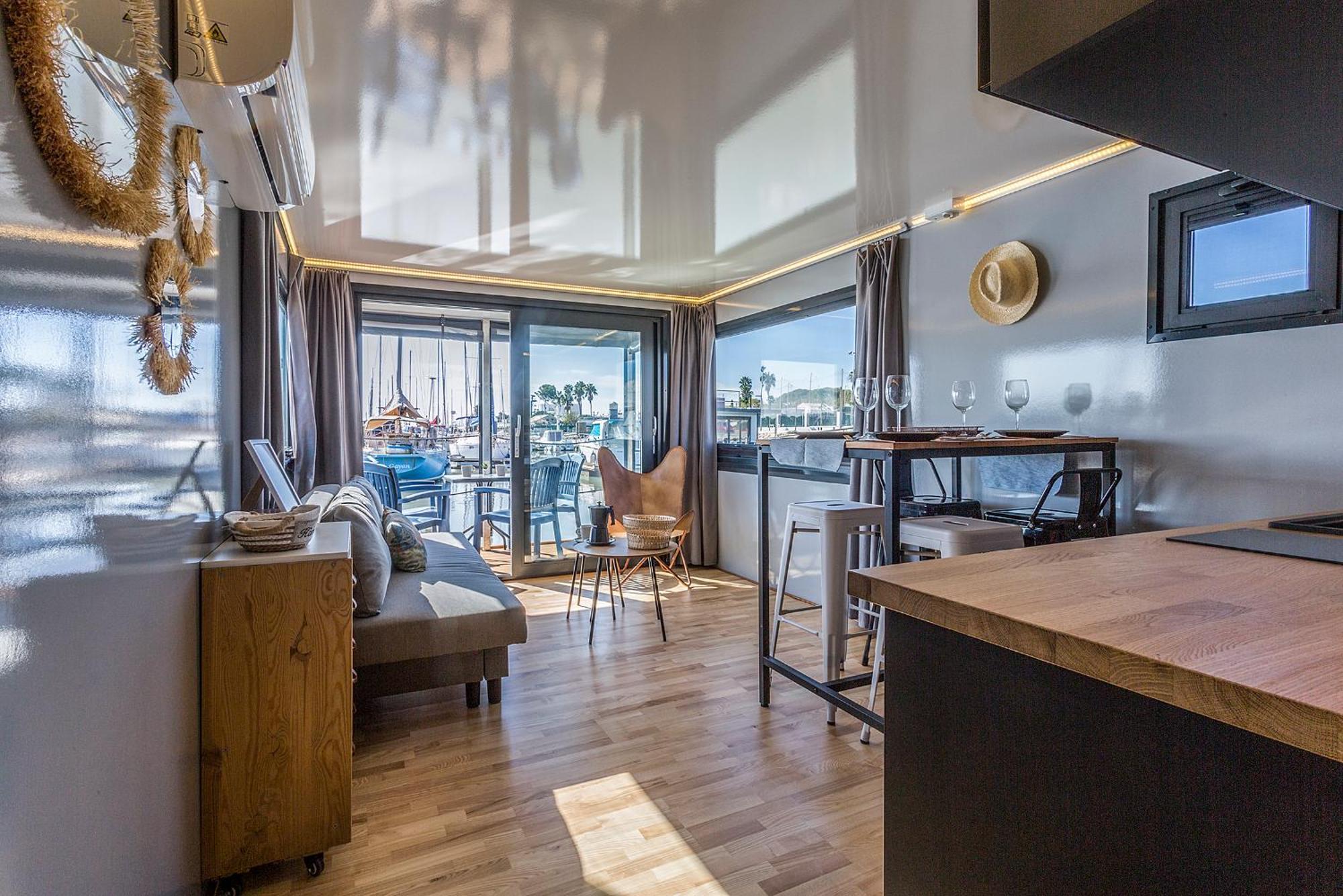 Отель Azvalia Luxury Casa Barco New York And Texas-Unique Houseboat Experience Эль-Пуэрто-де-Санта-Мария Экстерьер фото