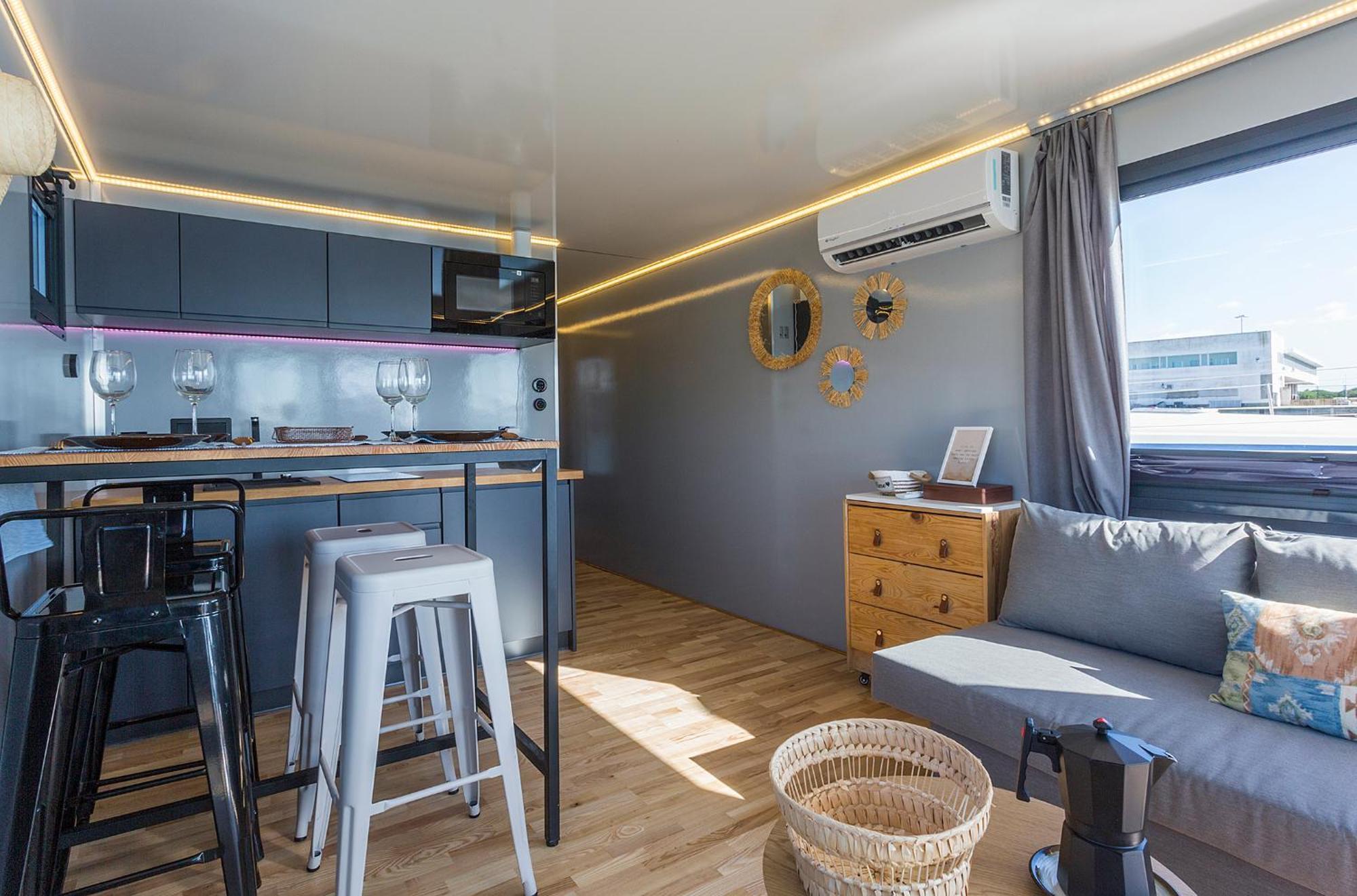 Отель Azvalia Luxury Casa Barco New York And Texas-Unique Houseboat Experience Эль-Пуэрто-де-Санта-Мария Экстерьер фото