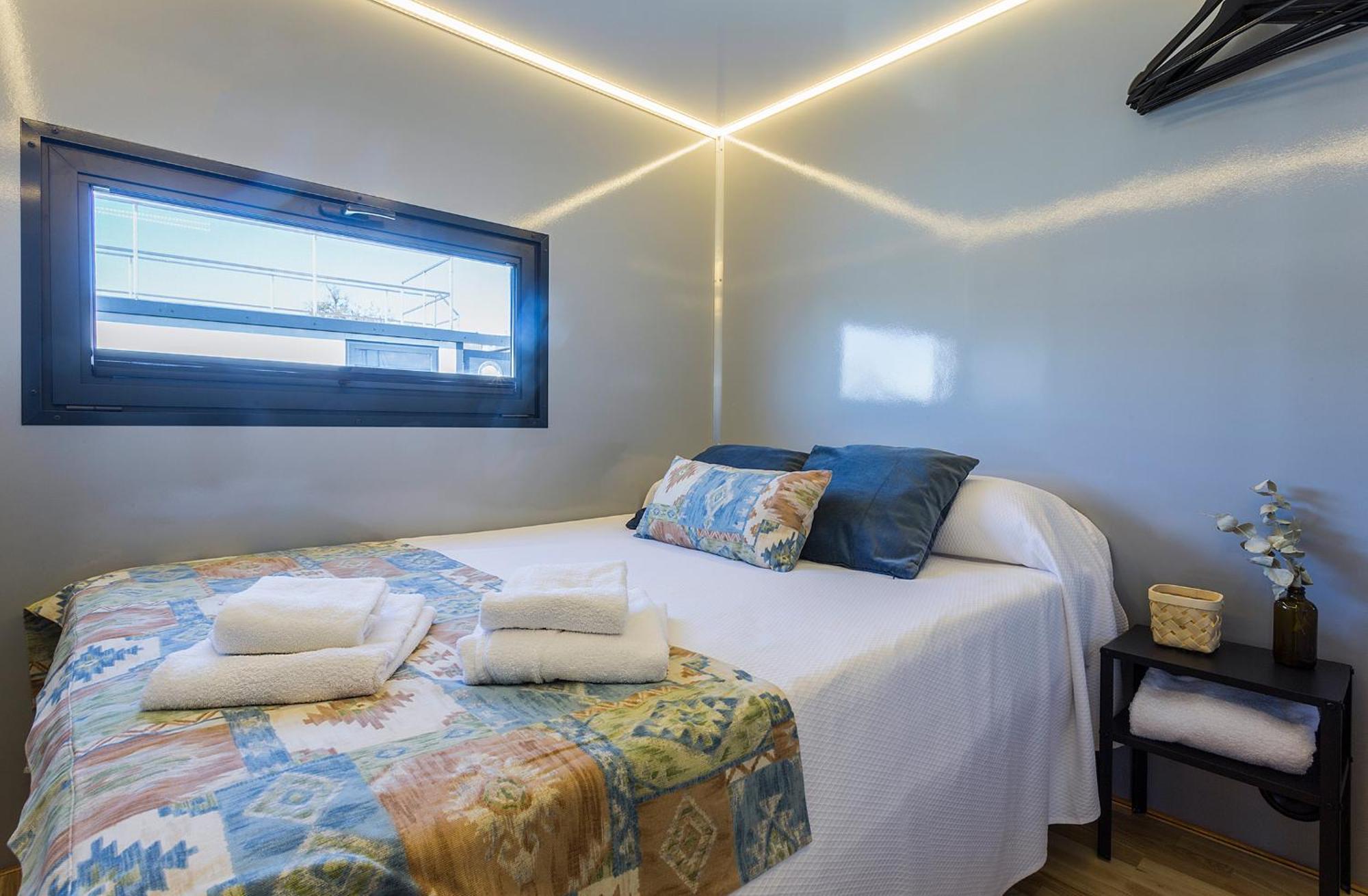 Отель Azvalia Luxury Casa Barco New York And Texas-Unique Houseboat Experience Эль-Пуэрто-де-Санта-Мария Экстерьер фото
